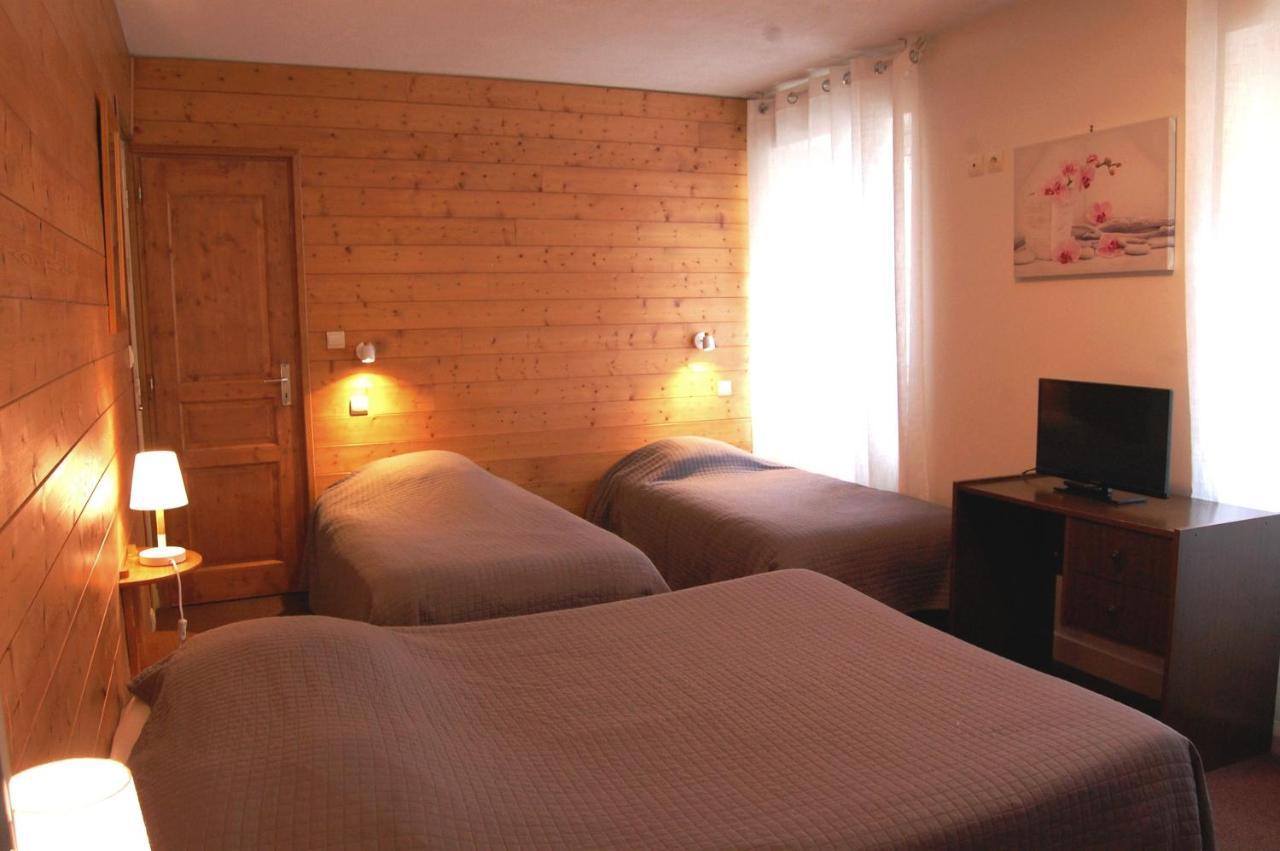 Chambres Avec Garage Motos 란슬부르 몽 세니 외부 사진