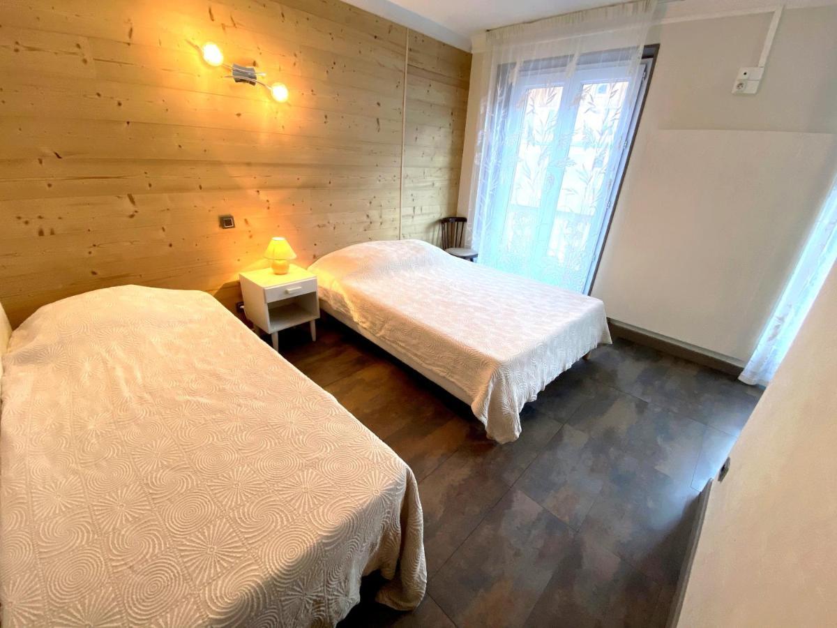 Chambres Avec Garage Motos 란슬부르 몽 세니 외부 사진